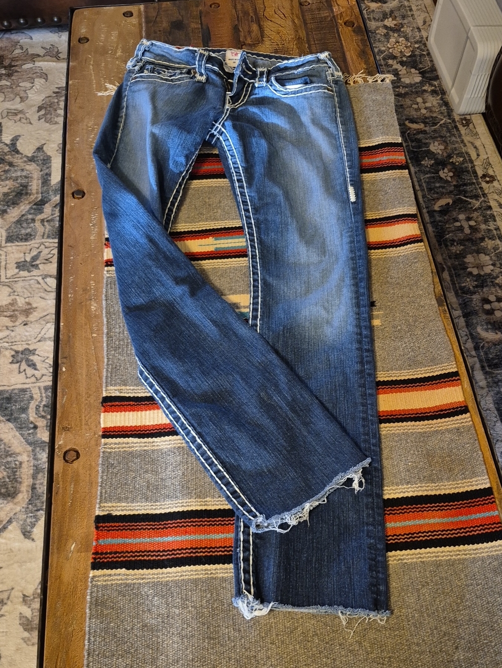 True Religion"Billy SuperT" Low Rise, Raw Hem Made In USA.(#1306A) Vintage Y2K.